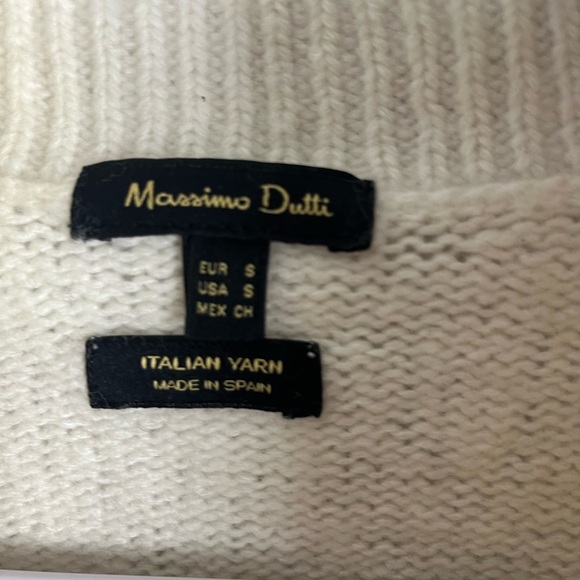 Massimo Dutti Italian Yarn Wool & cashmere knitted turtleneck sweater size small - Picture 4 of 7